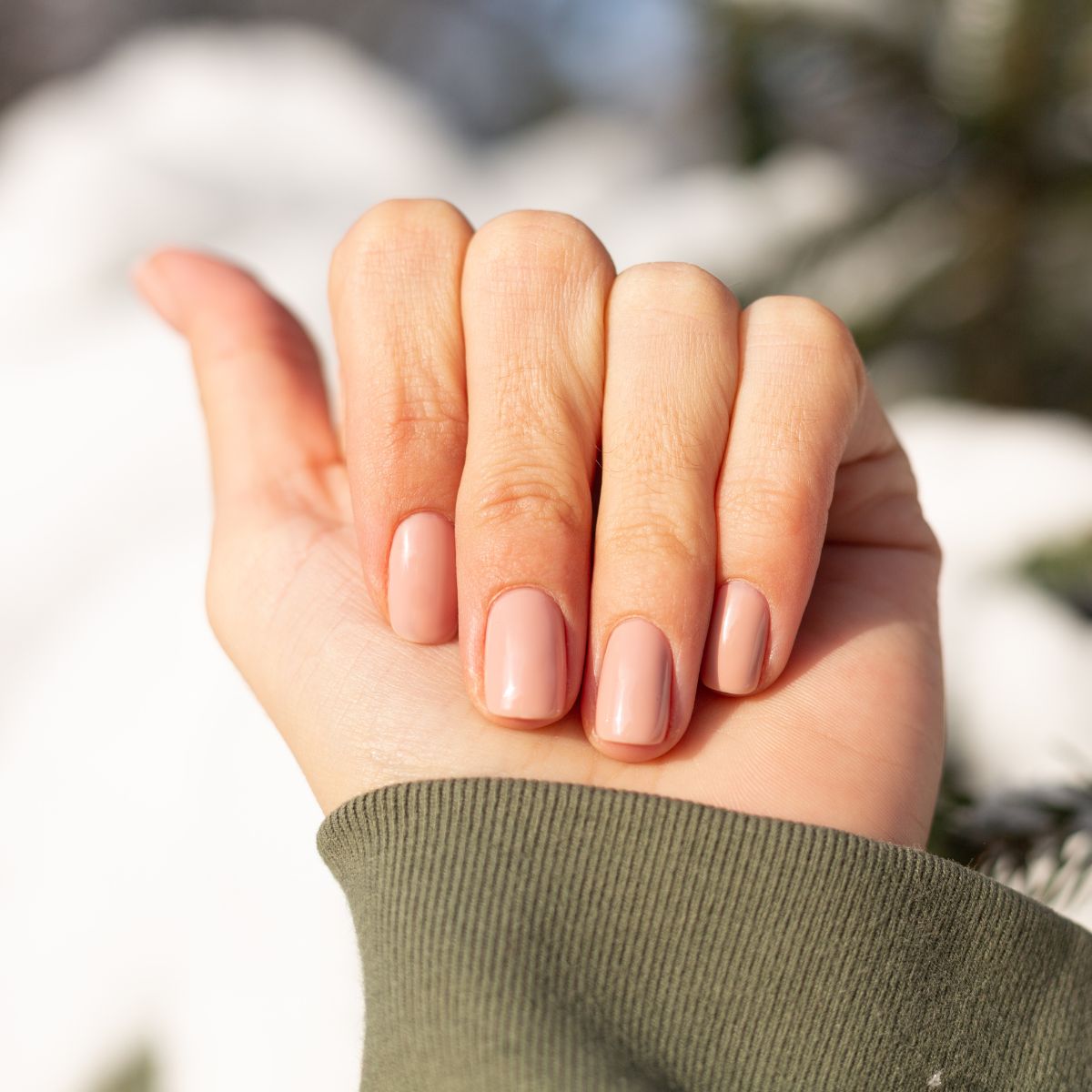 Paznokcie jak błyszczyk