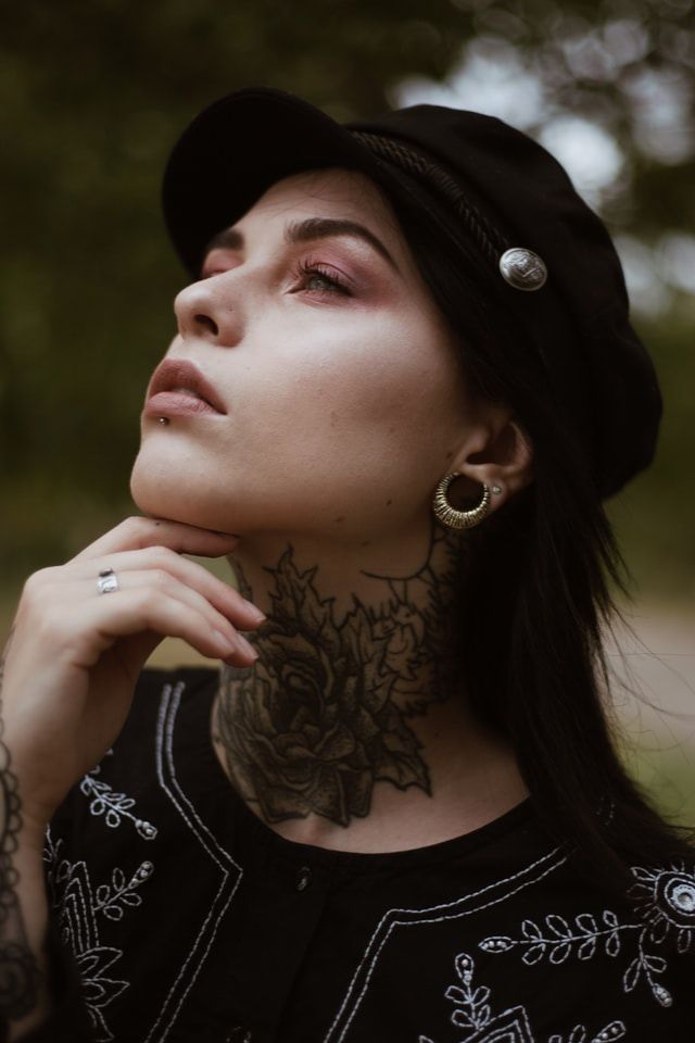 Tatuaże dla dziewczyn: tatuaż róża