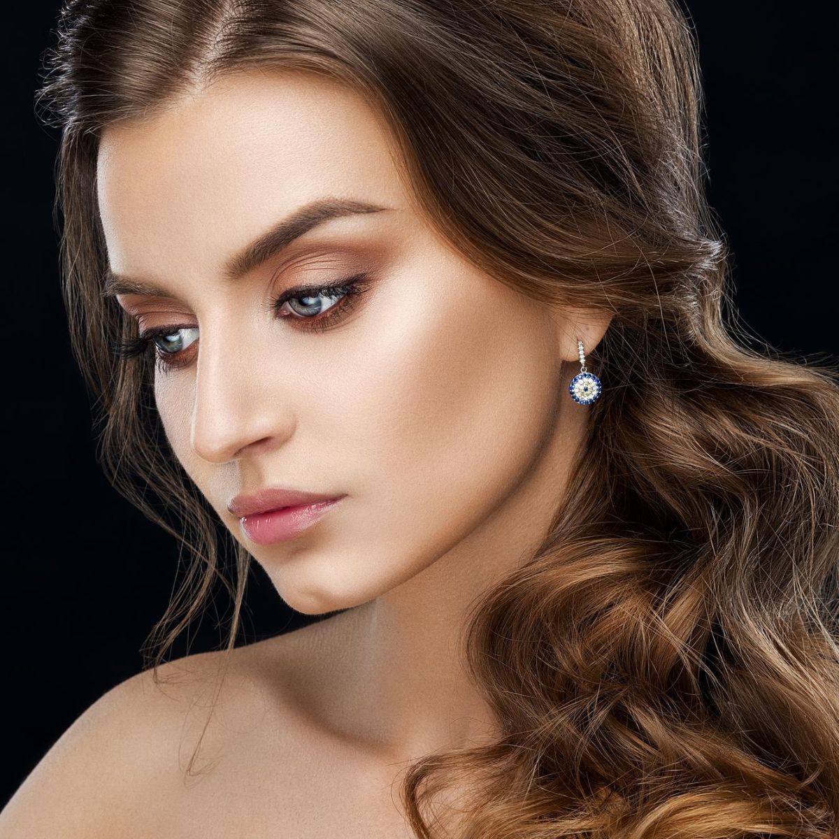 Fryzury na komunię dla mamy : półupięcia