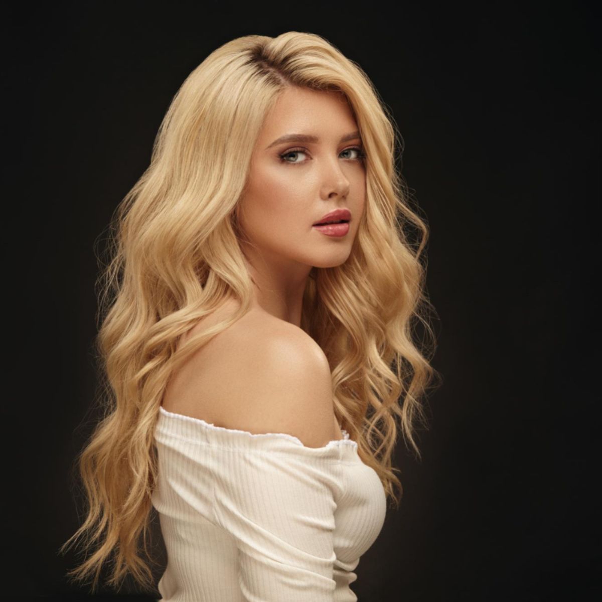 Fryzury na komunię dla mamy : Luźne fale