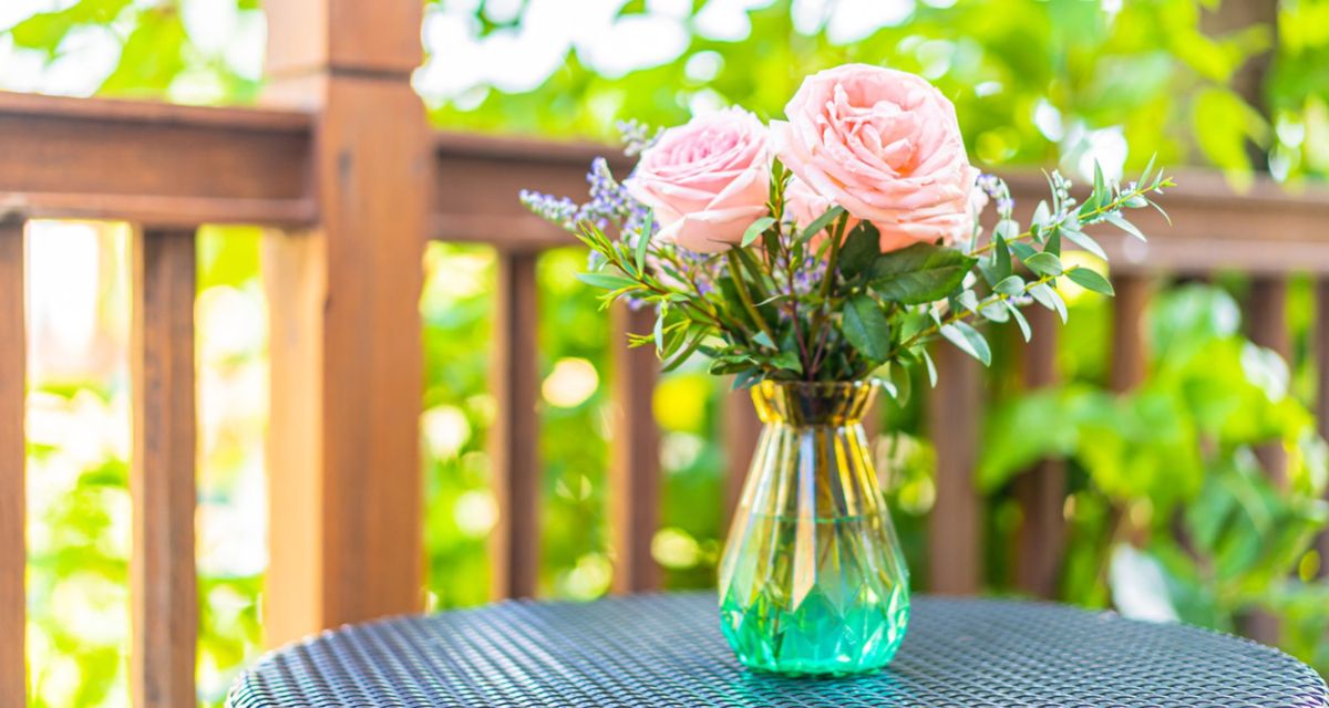 Sztuczne kwiaty na balkon