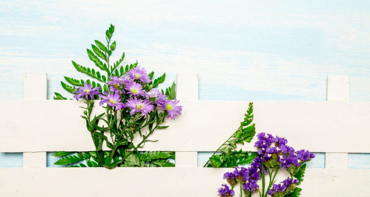 Sztuczne kwiaty na balkon