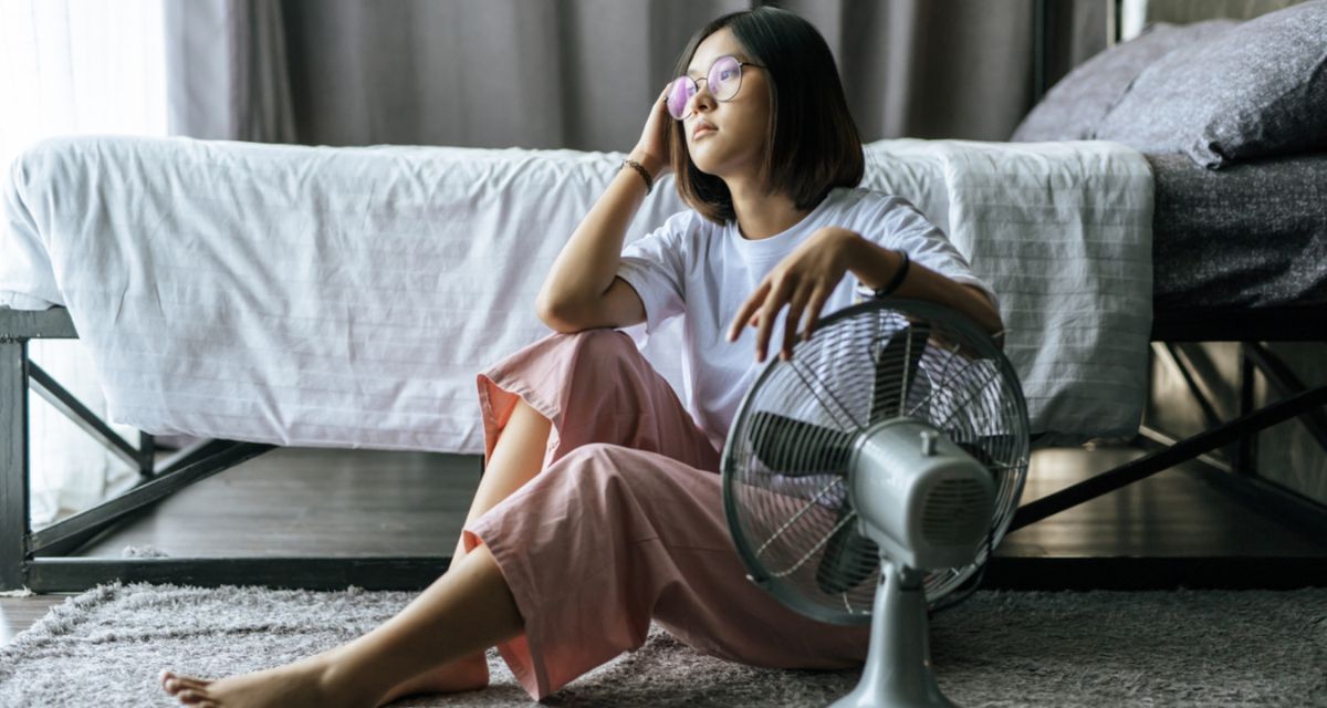 Jak obniżyć temperaturę w pokoju? Jak obniżyć temperaturę w pokoju?