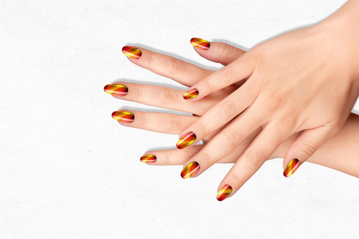 kolorowe paznokcie
