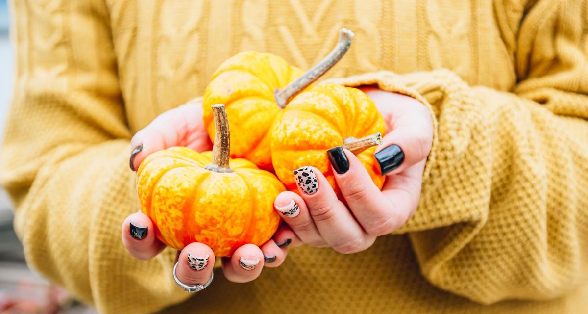 manicure w cętki