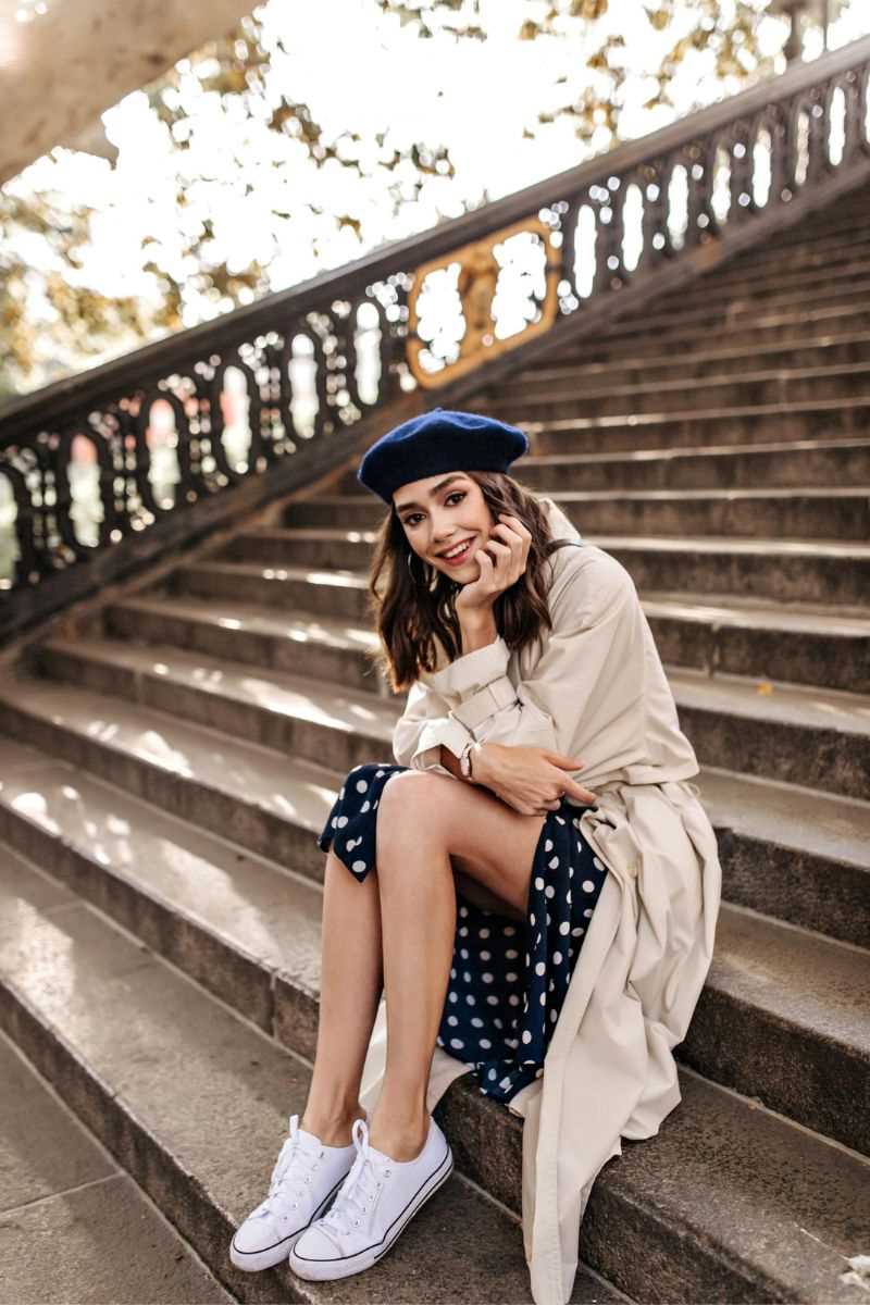 jesienna moda trencz