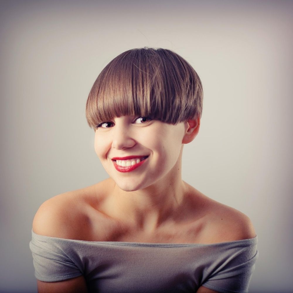 fryzura bowl cut