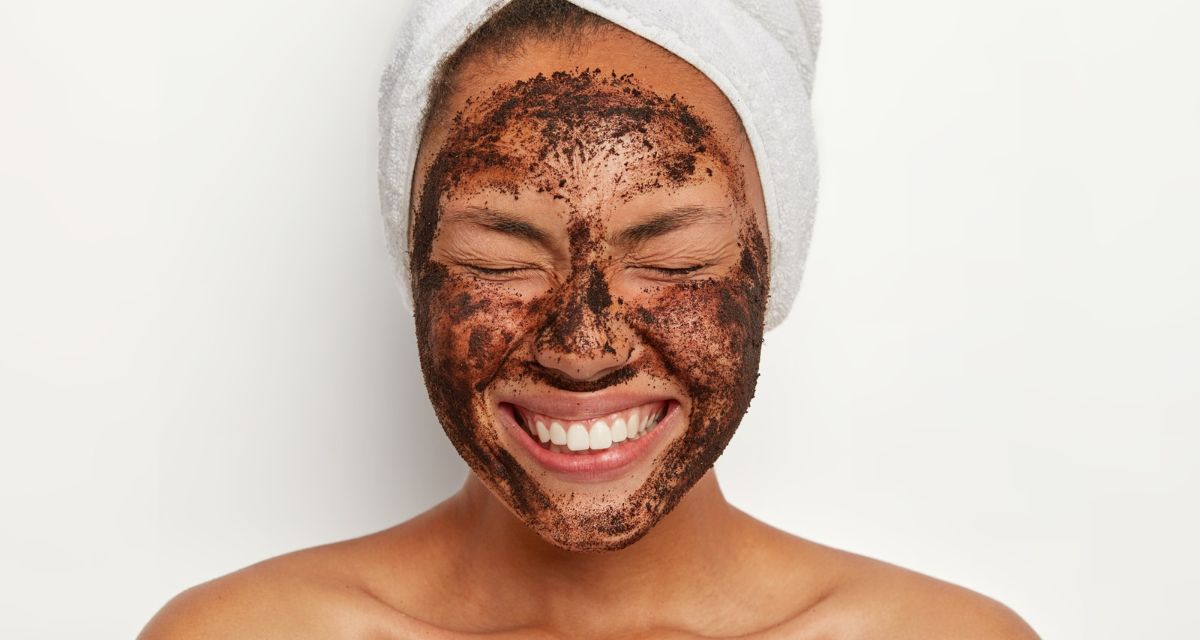 maseczka z kawy na zmarszczki Freepik maseczka z kawy na zmarszczki