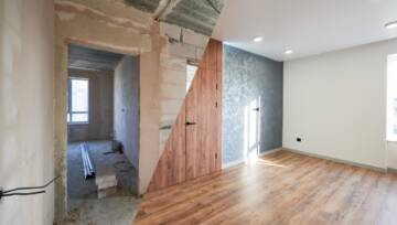 remont domu przed i po