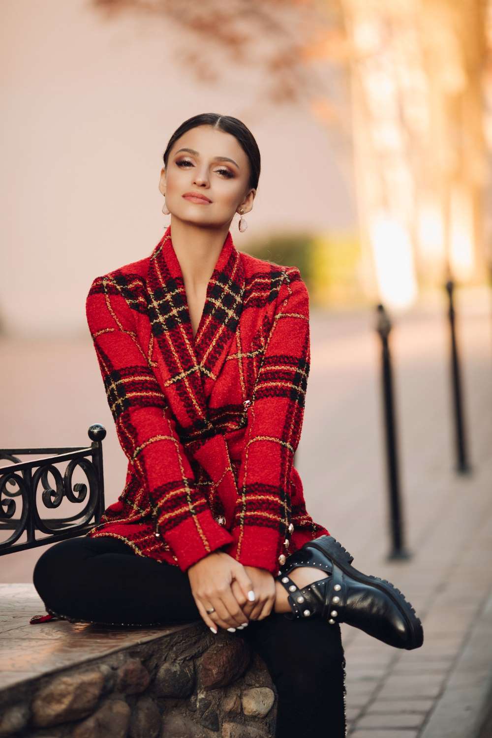 ciekawe stylizacja na jesień Freepik ciekawe stylizacja na jesień