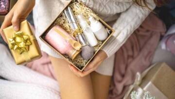 Zestaw kosmetyków jako podarunek