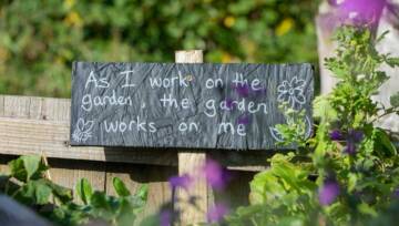 wellbeing gardening