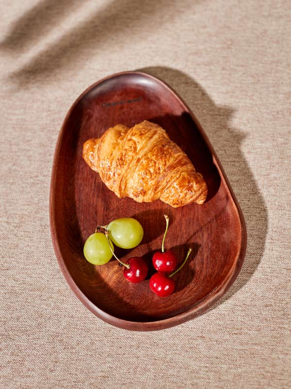 drewniany talerz na przekąski