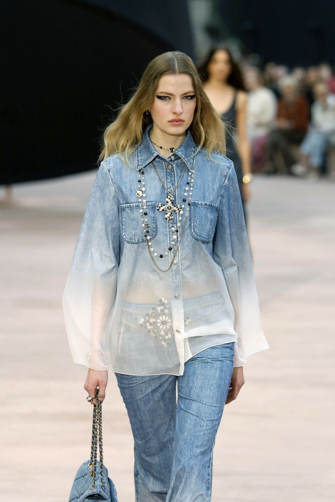 Trendy jesień zima 2025 - 2026: pokaz Chanel