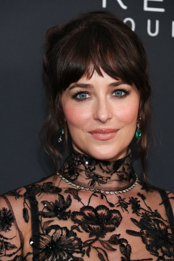Dakota Johnson - brązowy kolor włosów