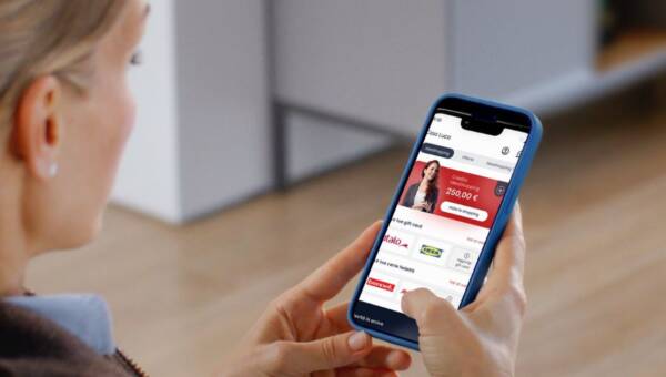 Telefon i karty podarunkowe