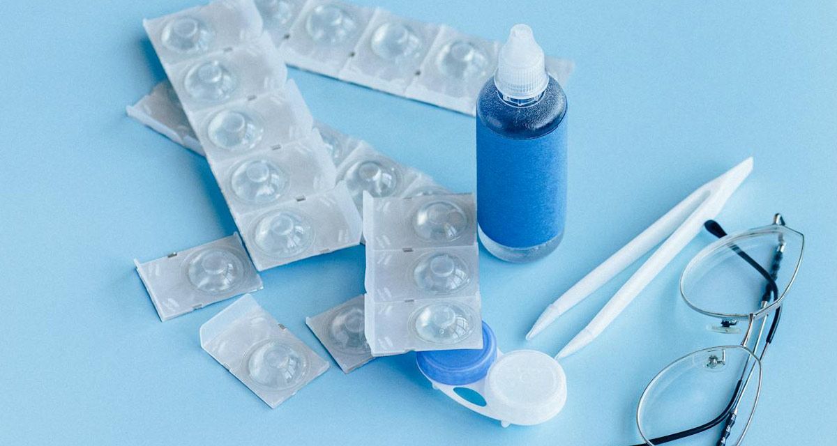 higiena soczewek kontaktowych