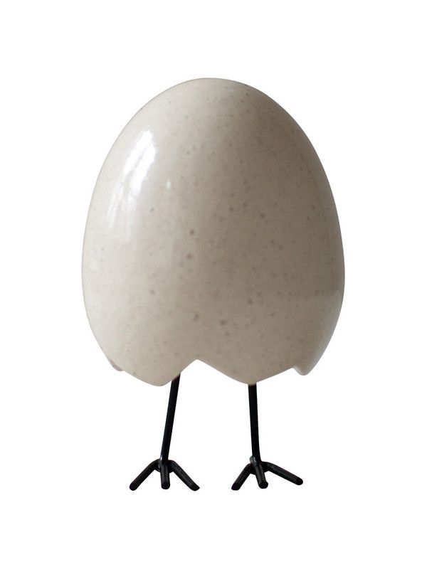 Dekoracja Happy Feet – nowoczesny zając wielkanocny z ceramiki w neutralnych kolorach