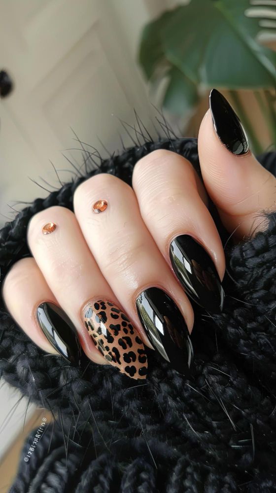 cętki na paznokciach