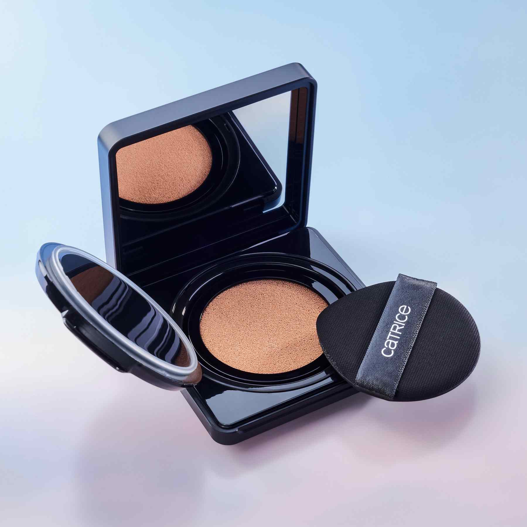 Soft Blur Contour Trio Powder Catrice GLASS CLOUD puder do konturowania w ciepłym odcieniu
