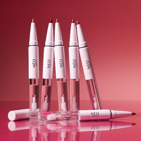 Dwustronny zestaw do ust NEO MAKE UP 2in1 Lip Line i Gloss Long Lasting