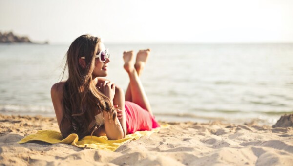 Opanuj plażę – Twój przewodnik po plażowej pewności siebie